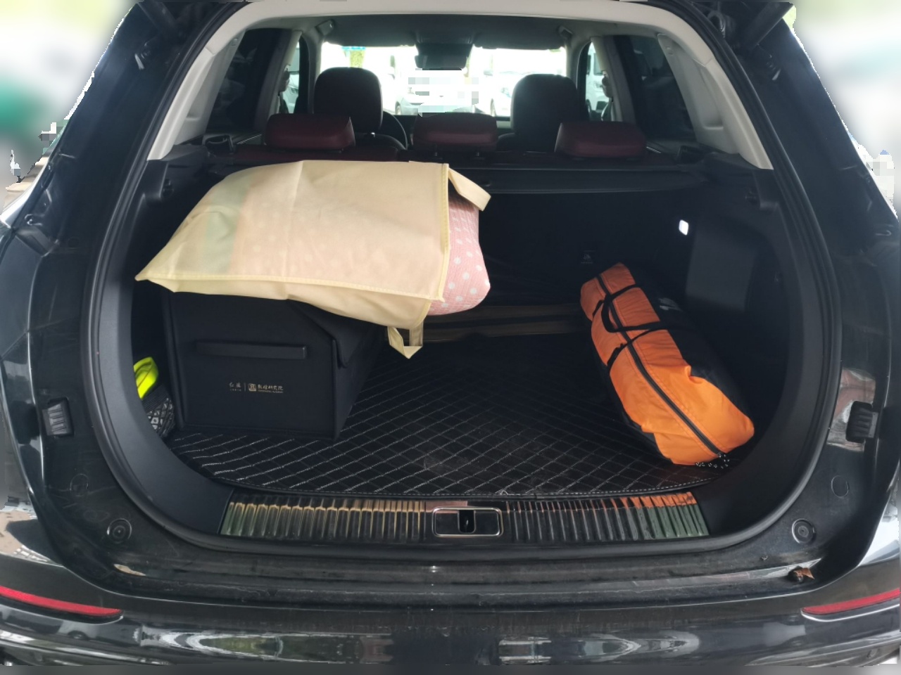 Hongqi HS5 2025 2.0T Two-Wheel Drive Flagship Pro Edition - Chinese Trim Xiang — снимка 19