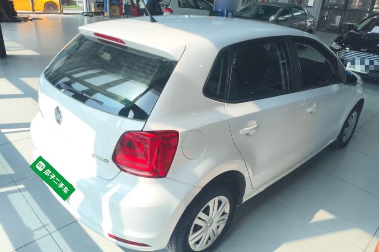 Used Volkswagen Polo 2016 1.4L Manual Fashion Model