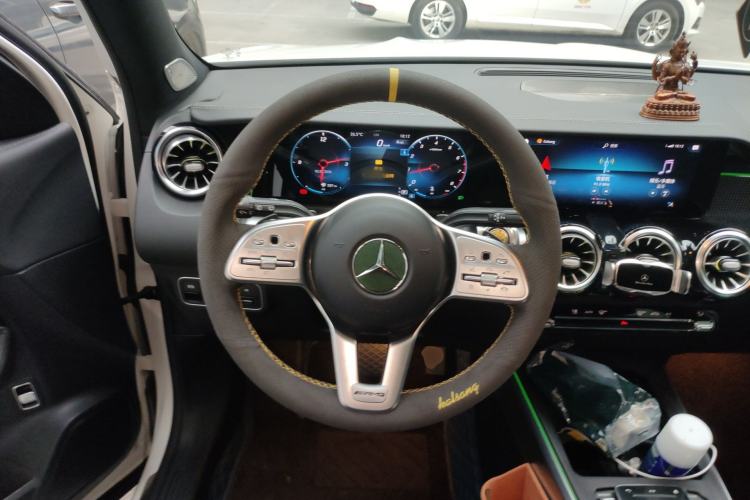 Used Mercedes-Benz GLB 2021 GLB 200 Fashion Model Steering Wheel
