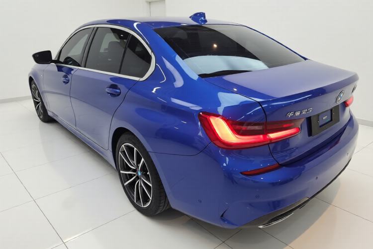 Used BMW 3 Series 2021 Restyled 325Li M Sport Package Exterior 2