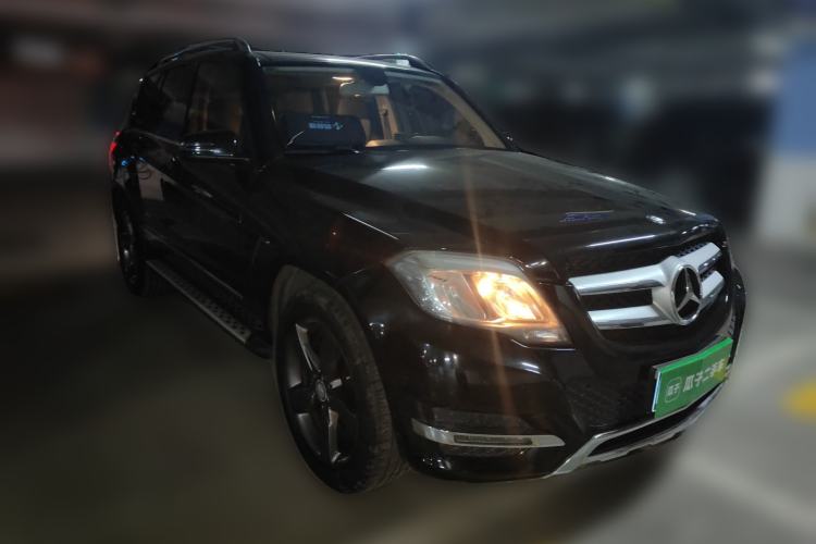 Used Mercedes-Benz GLK-Class 2013 GLK 300 4MATIC Dynamic Sunroof Model