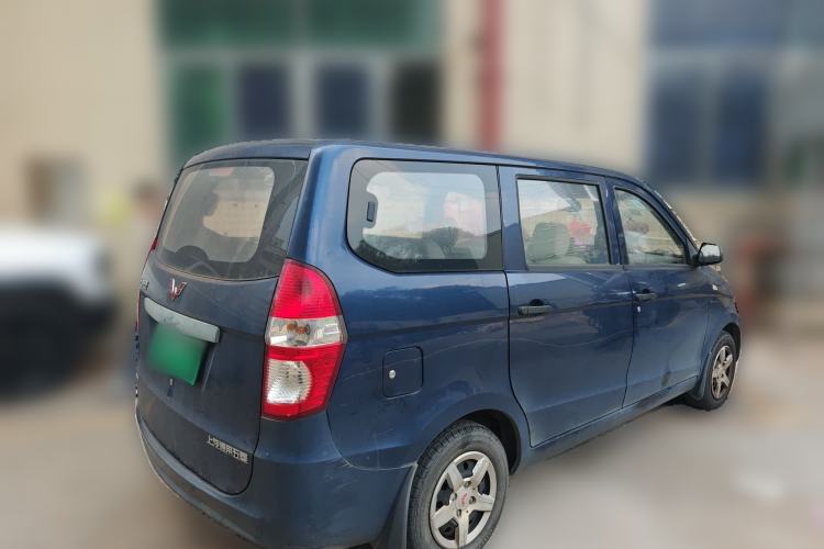 Used Wuling Hongguang 2014 1.5L Base Version
