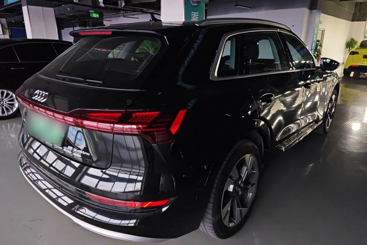 Used Audi e-tron 2019 55 quattro Technology Edition
