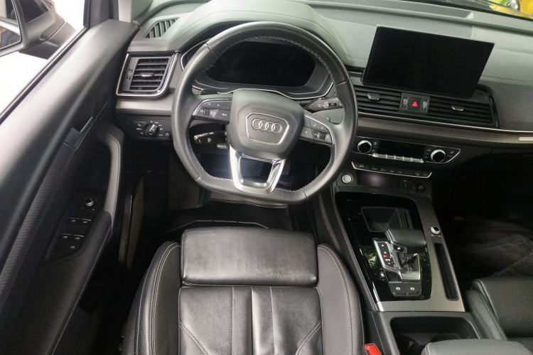 Used Audi Q5L 2022 40T Luxury Dynamic Model