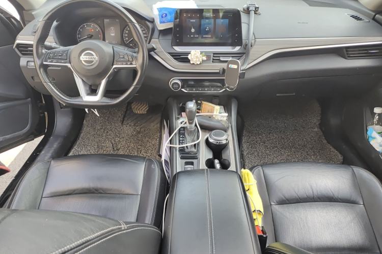 Used Nissan Teana 2020 2.0L XL Upper SmartDrive Version Center Console