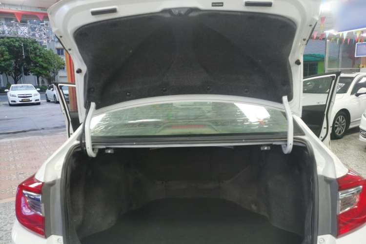 Used Honda Crider 2016 1.8L CVT Luxury Edition
