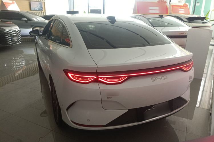 Used BYD Qin L 2025 EV 470KM Leading Edition
