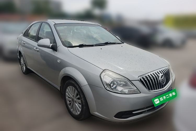 Used Buick Excelle 2015 1.5L Automatic Luxury Edition Front Right 45 Deg