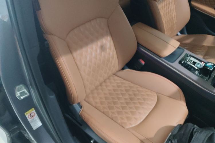 Used BYD Han 2022 DM-i 121KM Luxury Model
