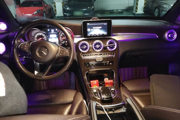 Used Mercedes-Benz GLC 2017 GLC 260 4MATIC Luxury Model