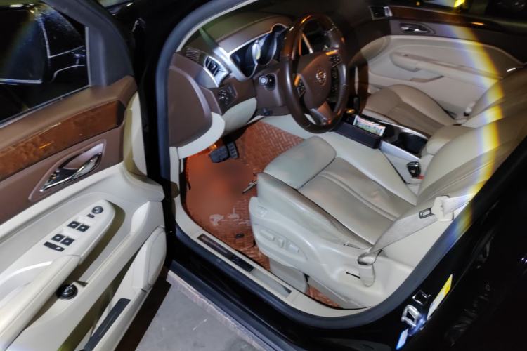 Used Cadillac SRX 2011 3.0L Flagship Edition Driver Seat