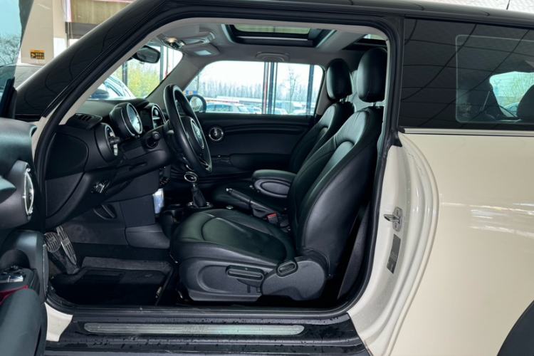 Used MINI 2016 1.2T ONE Pioneer Edition