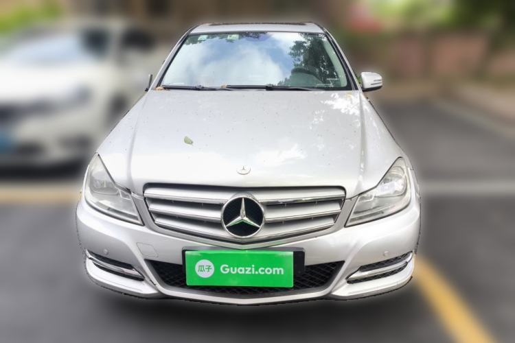 Used Mercedes-Benz C-Class 2010 C 180K Classic model