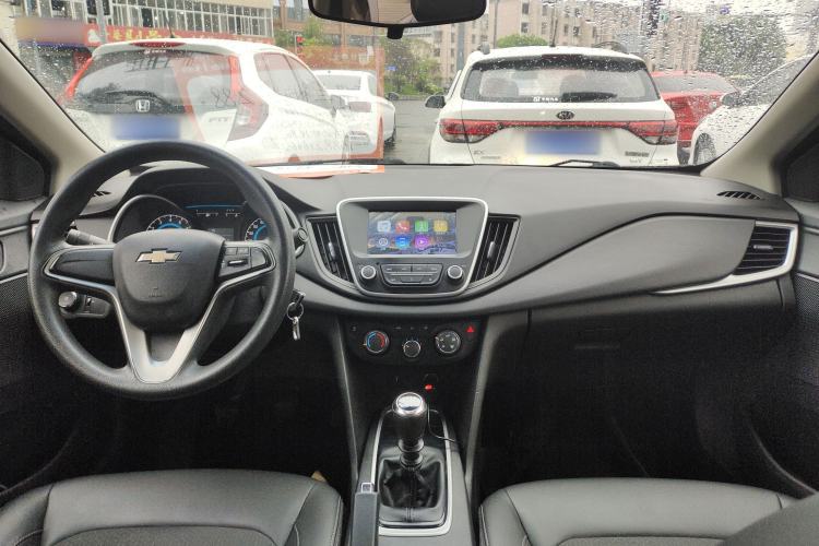 Used Chevrolet Cavalier 2016 1.5L Manual Xinyue Edition Center Console