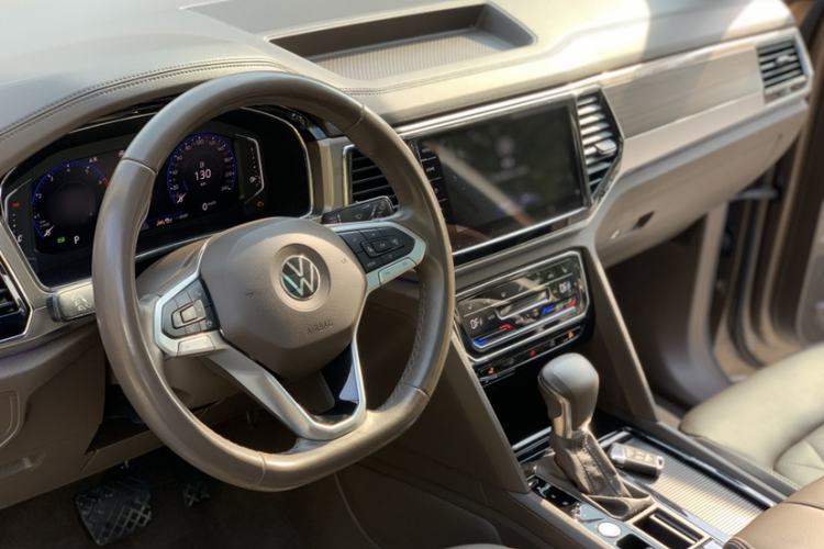 Used Volkswagen Viloran 2020 380TSI Flagship Edition
