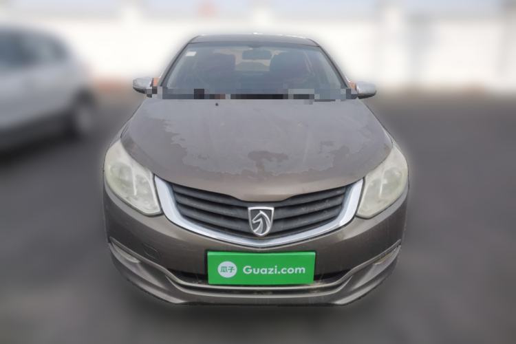 Used Baojun 630 2011 1.5L manual Comfort trim level