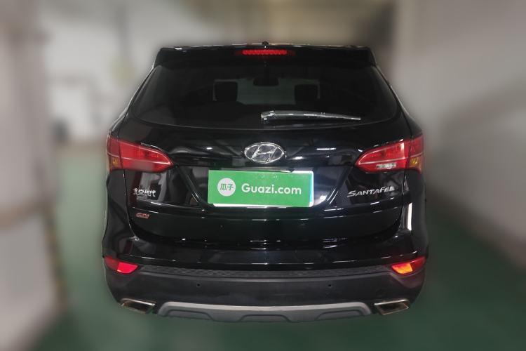 Used Hyundai Santa Fe 2013 2.4L Manual Two-Wheel Drive Comfort Version