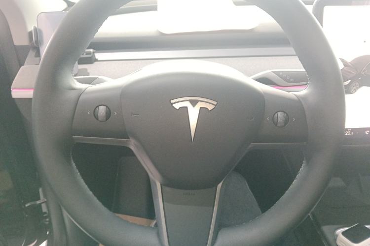 Used Tesla Model Y 2024 Rear-Wheel-Drive Version