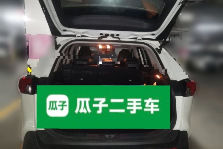 Used Toyota RAV4 2020 2.0L CVT Two-Wheel Drive Urban Edition Trunk