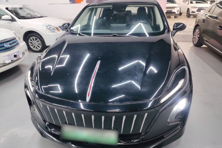 Used Hongqi E-QM5 2022 431 km Charge & Enjoy Edition