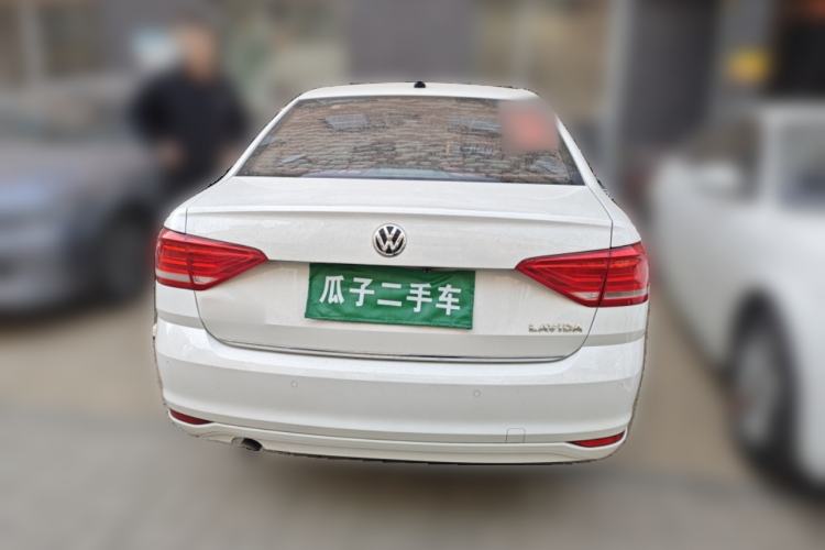 Used Volkswagen Lavida 2017 1.6L Automatic Comfort Edition
