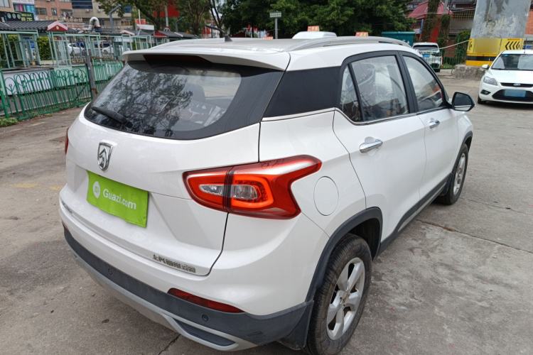 Used Baojun 510 2017 1.5L Manual Fashion Model
