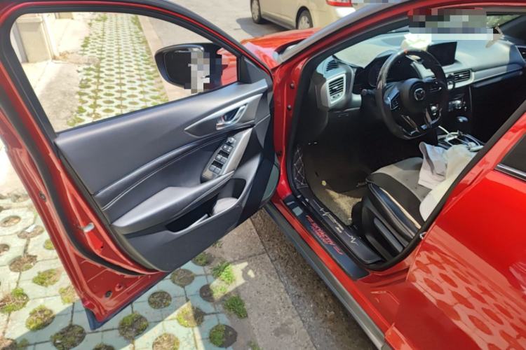 Used Mazda CX-4 2018 2.0L Automatic Two-Wheel Drive Blue Sky Exploration Version China V Standard