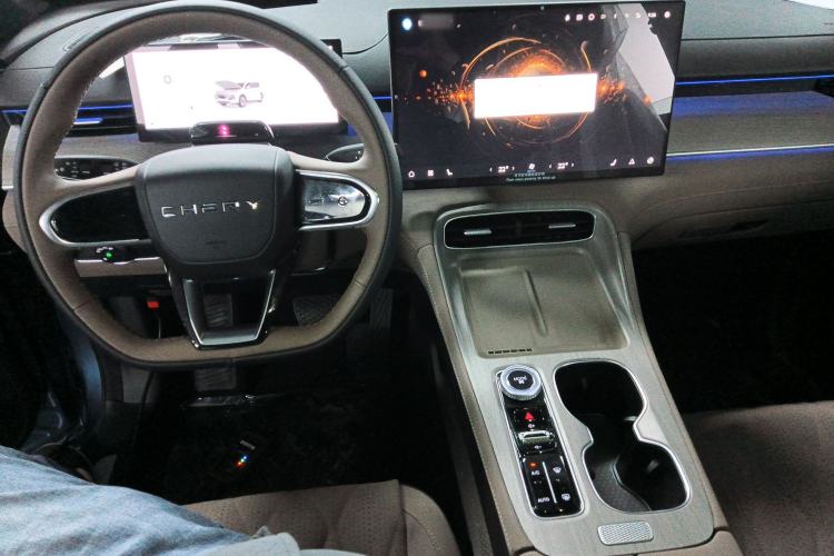 Used Chery Tiggo 8 PLUS 2025 390TGDI Automatic Ring Tower Champion Edition 5 Seats
