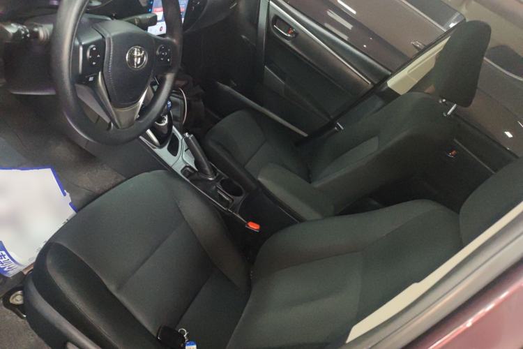 Used Toyota Levin 2016 Dual-Engine 1.8H GS E-CVT Elite Model with Sunroof Left Front Seat