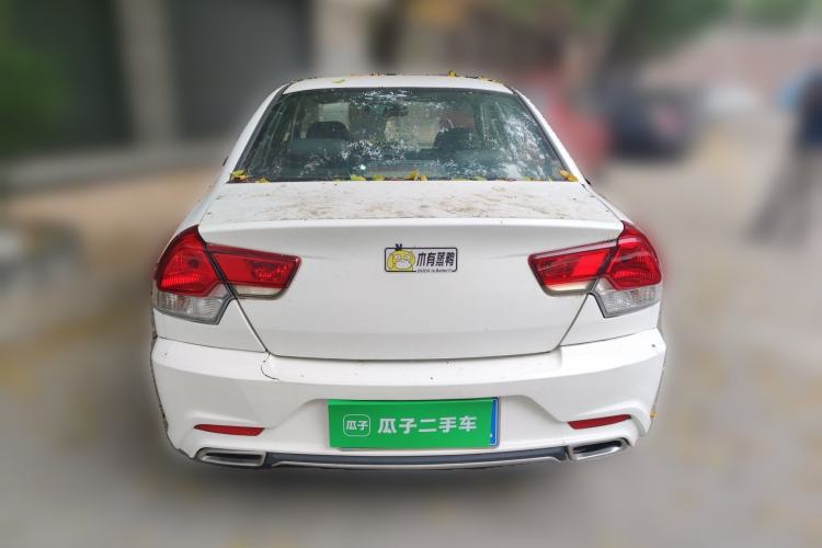 Used Soueast V3 Lingyue 2015 1.5L AMT Happiness Edition Rear