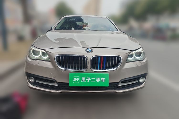 Used BMW 5 Series 2014 525Li Leading Model
