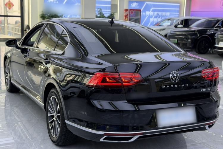 Used Volkswagen Magotan 2020 330TSI DSG Luxury Edition Exterior 3