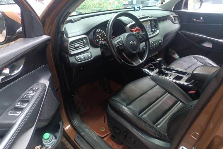 Used Kia Sorento 2015 Sorento L 2.2T Diesel 4WD Elite Edition 7 Seats China IV Standard
