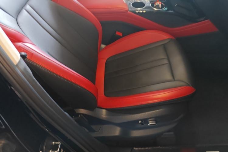 Used Hongqi HS3 2023 1.5T Two-Wheel Drive Shanwei Edition