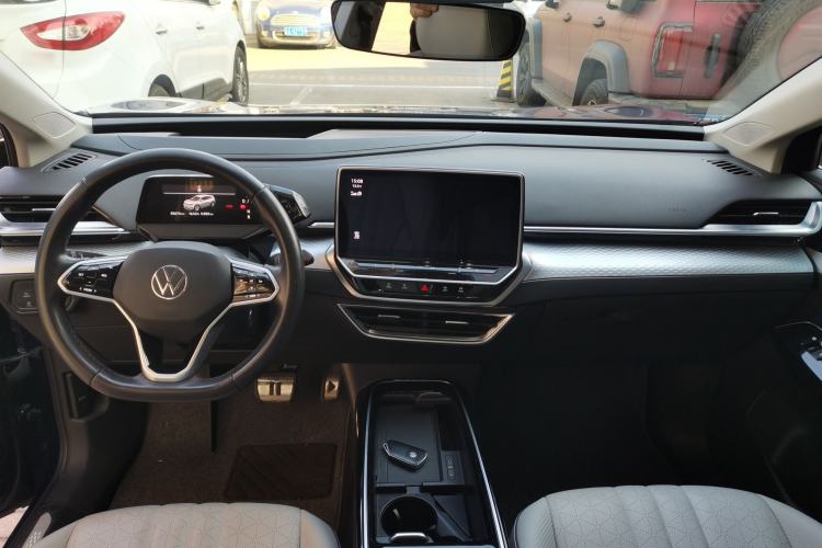 Used Volkswagen ID.6 X 2021 Pro Smart Long-Range Edition Center Console