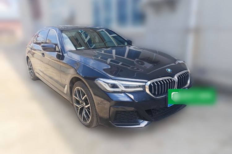 Used BMW 5 Series 2021 Restyled 530Li Luxury Edition M Sport Package Front Right 45 Deg