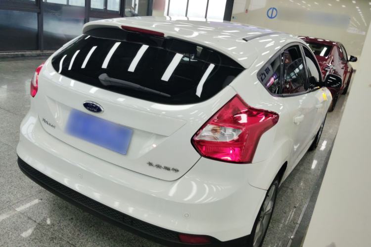 Used Ford Focus 2012 Hatchback 1.6L Automatic Fashion Edition