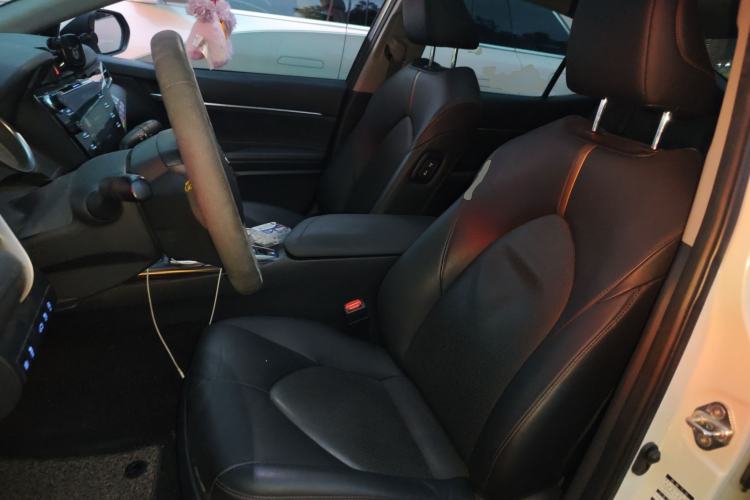 Used Toyota Camry 2018 2.5G Luxury Edition Left Front Seat