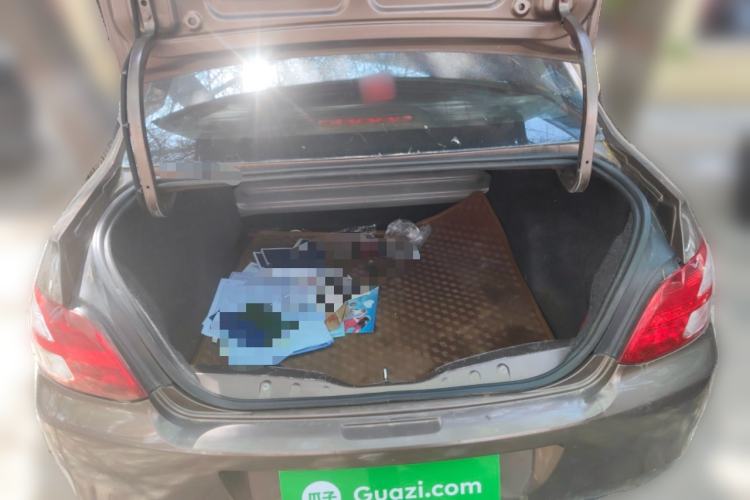 Used Peugeot 301 2014 1.6L Manual Comfort Edition Trunk