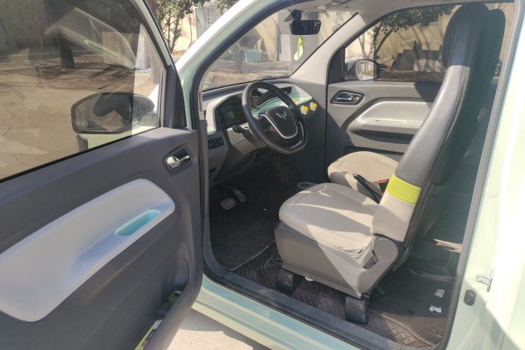 Used Wuling Hongguang MINIEV 2022 Macaron Fashion Model Lithium Iron Phosphate