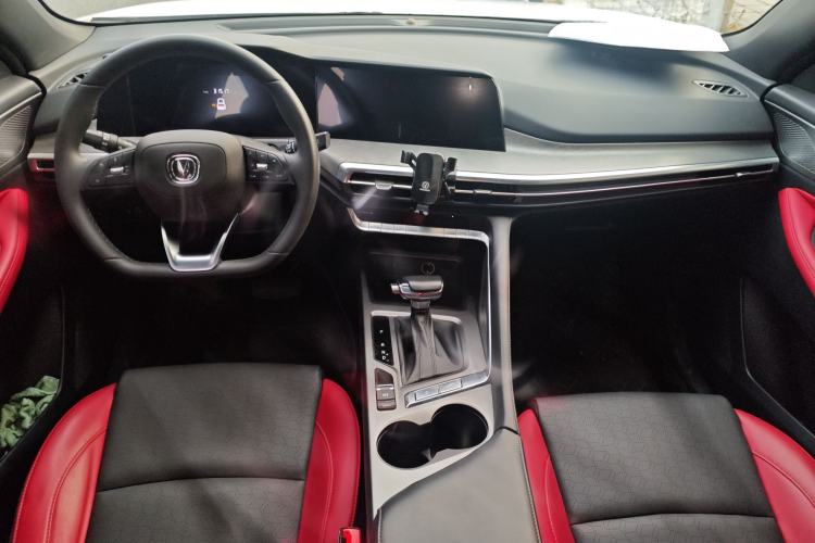 Used CHANGAN CS35PLUS 2022 Blue Whale NE 1.4T DCT Luxury Model Center Console