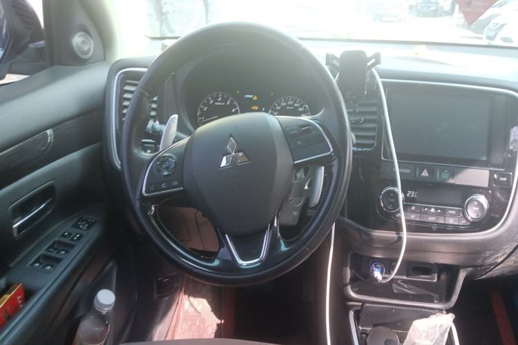 Used Mitsubishi Outlander 2018 2.4L 4x4 Elite Edition 5 Seats