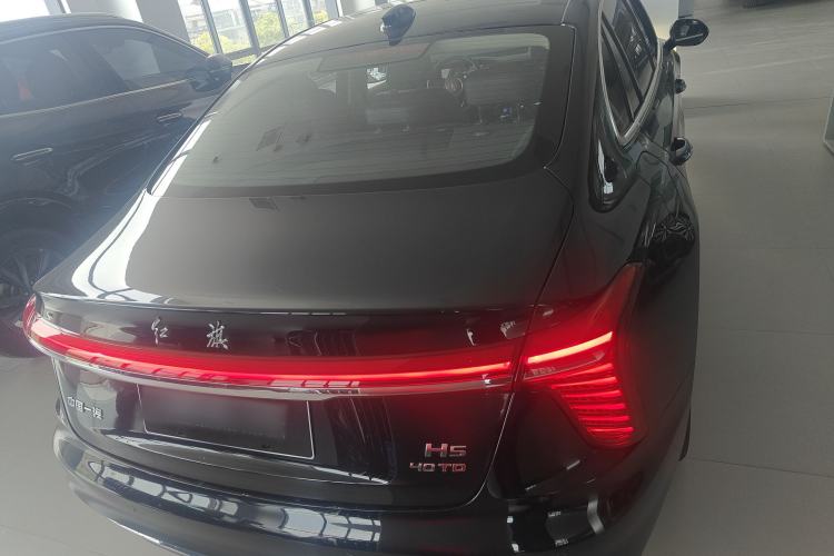 Used Hongqi H5 2023 2.0T Automatic Smart Connect Flagship Edition
