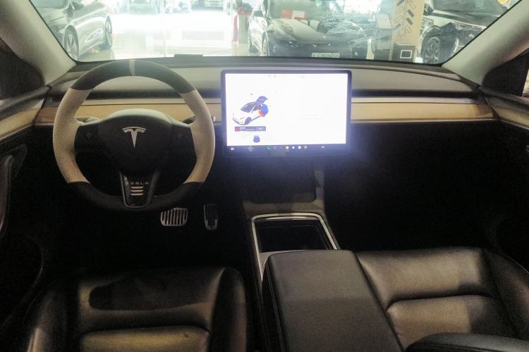 Used Tesla Model Y 2021 Standard Range Rear-Wheel Drive Version