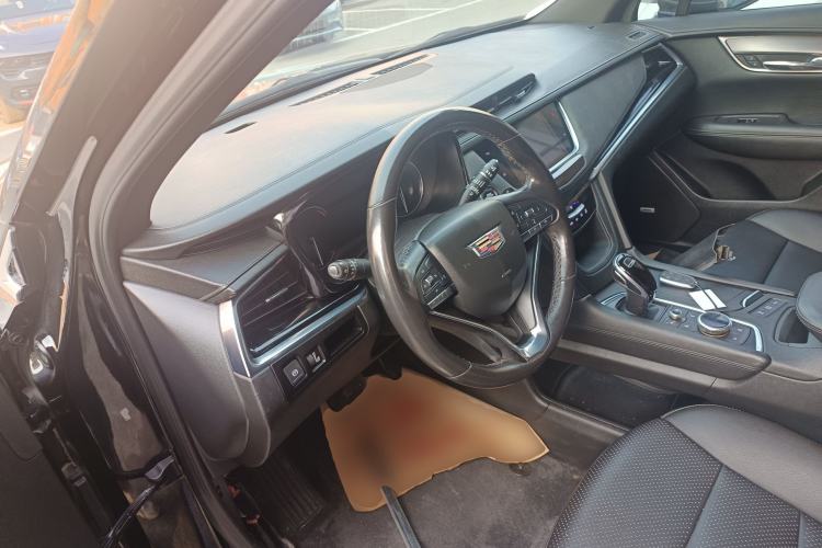 Used Cadillac XT6 2021 28T Six-Seater Fashion Edition Driver Seat