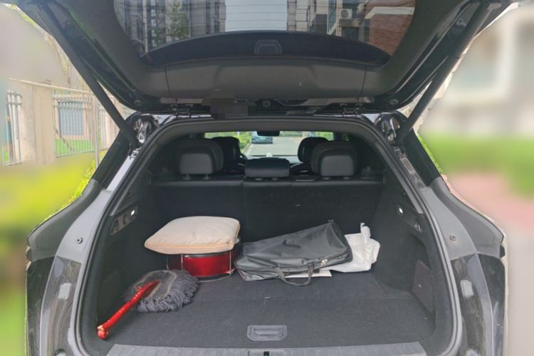 Used Zeekr 7X 2025 75 kWh Rear-Wheel Drive Intelligent Driving Version Trunk