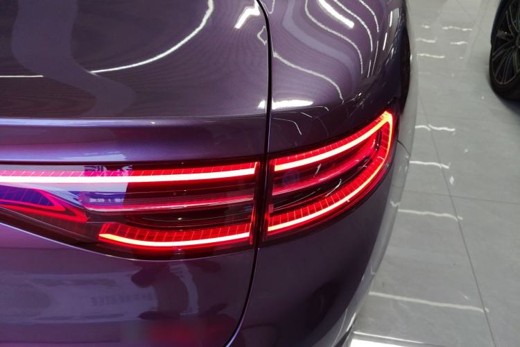 Used Hima Luxeed S7 2025 785 km Ultra