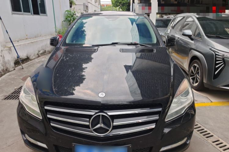 Used Mercedes-Benz R-Class 2014 R 320 4MATIC Business Model Front