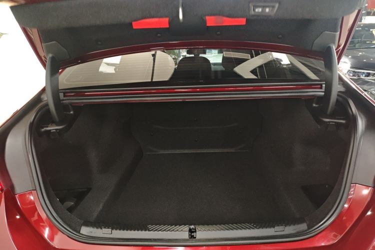 Used BMW 5 Series 2024 530Li Luxury Edition M Sport Package
