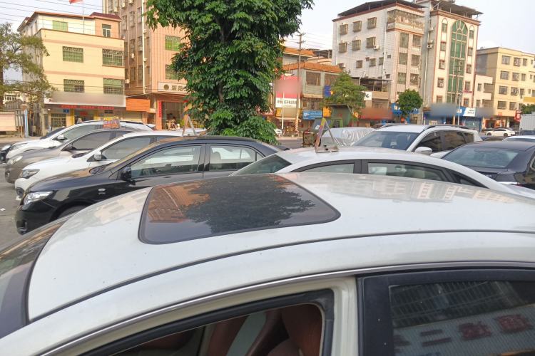 Used Nissan Sylphy 2016 Classic 1.6XE Automatic Leading Edition Roof